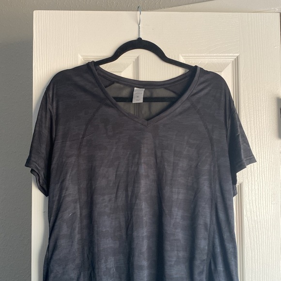 BCG Running training tee, mesh back heather black size XL - Picture 2 of 5